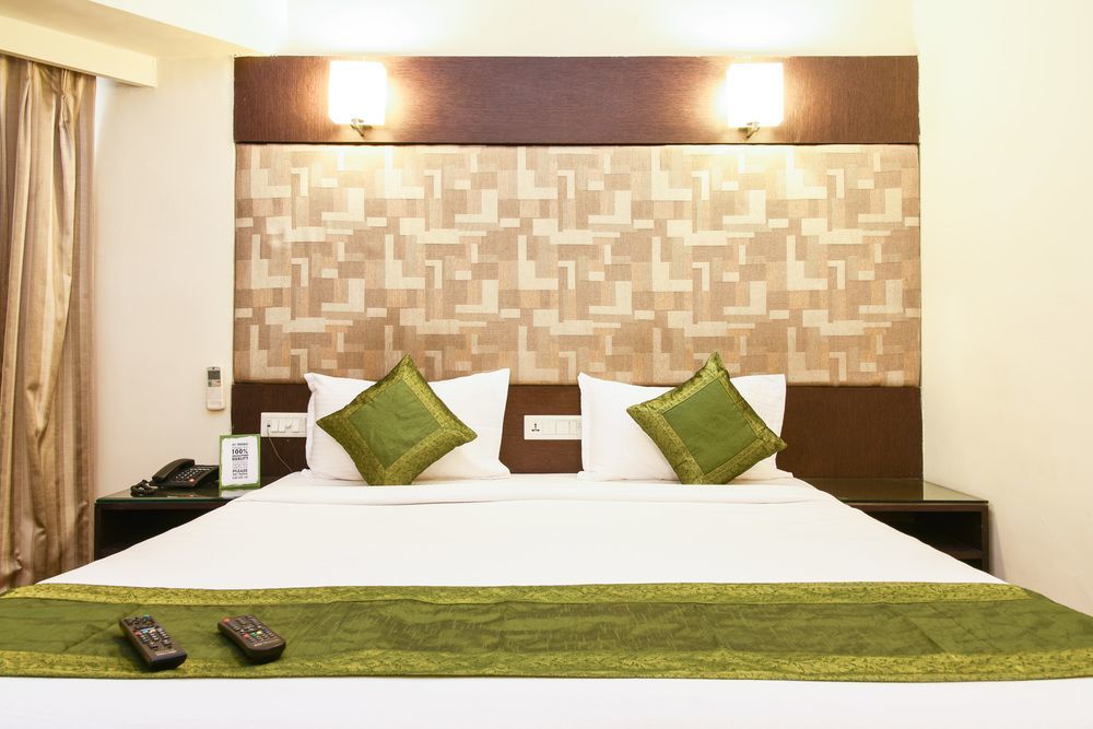 Treebo Trend Wood Bridge Hotel Хидерабад Екстериор снимка